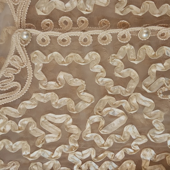 Red Coral button up top - Picture 2 of 6